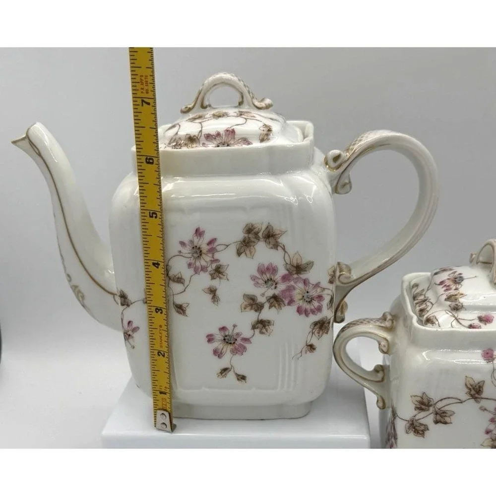 Haviland Limoges Porcelain Teapot and Covered Sugar Bowl Schleiger 373 EUC